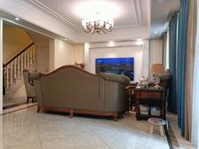 精装次新洋房,标准四室带花园