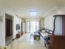 渝北区 棕榈泉四期 三房 180万