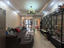 万象城旁,保利品质两房 看中庭 拎包入住 3轻轨