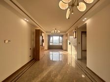 江北嘴 保利观澜二期三房139.5万