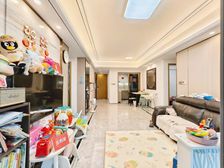 翡翠山湖三期 装修好 中间楼层 产权清晰 低密宜居 楼龄新