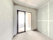 品质社区,电梯入户,中间楼层,诚心卖,位置不临街