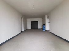 解放碑CBD 融创白象街 清水四房 急售 急售