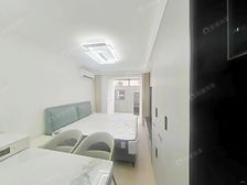 天井搭了房间,一室户,有钥匙随时看房!