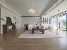 看江小高层 视野不遮挡 精装95新 带大花园地下室 必看保真