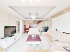 盛世豪廷豪装复式 三面环河 人民医院 胜利东新华近 豪华套房