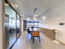 四开间朝南,南北阳台,户型方正,离鄞州公园近