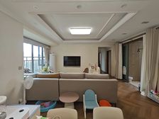 彩云湖 香港开发商 恒基雍翠名门 三房 带书包