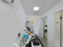 已重新装修,精装修全送,南北通,户型正气