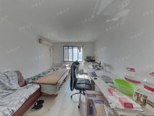 一梯两户,主卧朝南,品质小区,环境优美,诚意出售