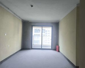 华庭公寓3室2厅1卫南朝向158.0万元/套出售