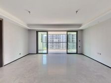 全新没住过,空关,随时方便看,业主诚意出售,价可聊