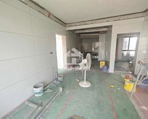 阳光绿城 4房2厅90万