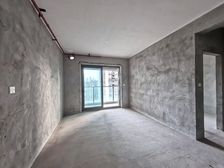 江北嘴 江北嘴公园里三房200万