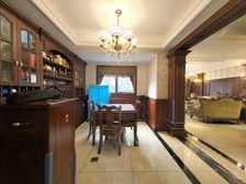 渝北区 招商花园城逸园 四房 280万