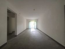 南岸区 长嘉汇四期 三房 138万