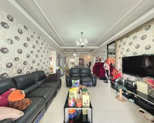 盈彩美居 精装4房 南北通透 户型使用 诚售单价低