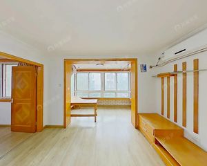 必卖好房:史家B区史家胡同黄金楼层我司相遇精装修楼龄新环境好