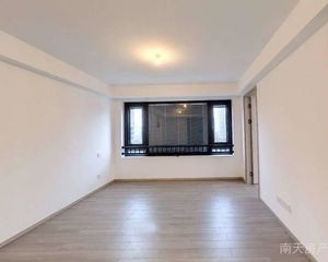 春月云锦府3室2厅1卫南朝向340.0万元/套出售