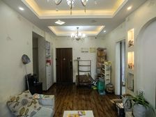 华宇阳光尚座 3室1厅 东南