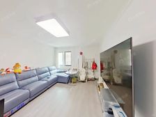 中和家园小区,南北向,精装修,两居室,客厅带窗户,中楼层