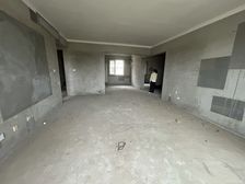 急售洋房, 山顶御景园 3室2厅,采光非常好,空间感很大,