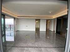 万江保利鹭湾185平南向豪装四房 省150个 满二仅640万