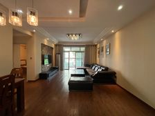 南岸区 云天锦绣前程 三房 93万