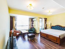 华贸公寓1室1厅精装修