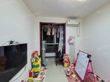 板桥南街7号院 1室1厅 南北 简装