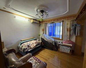 尹江岸小区3室2厅1卫南朝向122.0万元/套出售