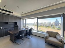 豪华装修 带全套家具 一线江景,长丰南苑滨江大厦178平