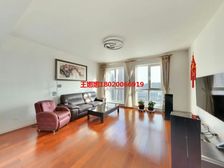 精装大3室大厨房大储藏间