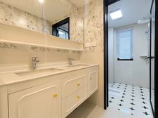 中介费6666两江新区 带大花园豪装的洋房 129万