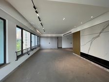 板式大平层 270°全江景 两梯两户 开发商精装 房源保真