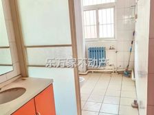 单价4300入住金马路福寿街大三室带车位