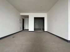 渝北区 华侨城溪山集B区 四房 165万
