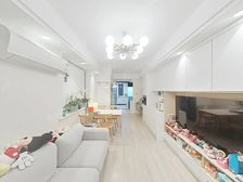 新出向阳精装修有地暖两房朝南,阳光采光好,有地暖