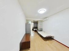 10平房院子 正规一房一厅 南北通透 看房有钥匙