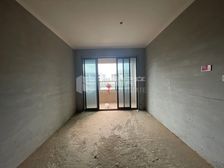 业主急售,性价比高,房屋交通便利,配套设施齐全