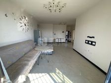 华南城二期好房出售!此房两证全!房主急售,价格可议!