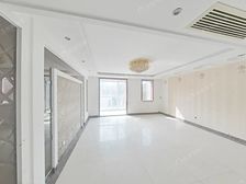 天恒乐活城北区 上叠拼4室2厅 精装修采光好 诚意出售