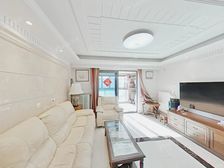 这套房只收你0.5哦!跟其他公司看过的,直接私聊我,你懂的!