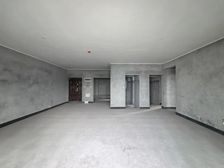 江北区 江北嘴新鸥鹏城二期 四房 280万