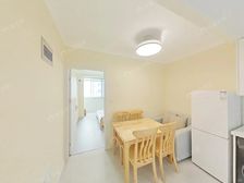 中间楼层,未住过,业主自住装修,拎包入住,有钥匙随时看