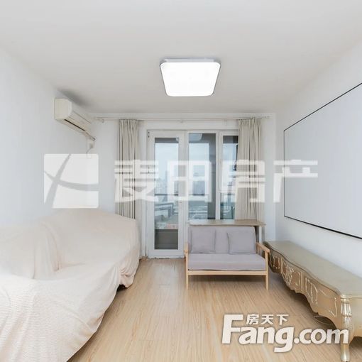 北京香颂 1室1卫1厅 70.24平精装修 7400元/月