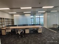 口岸,保利国际广场,有隔断带装修,支持澳门企业租金补贴