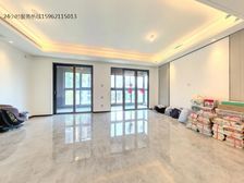 洋房次新房,户型方正,大阳台大客厅,自住舒适度高