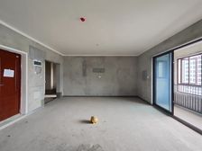 渝北区 鲁能泰山7号十街区 四房 150万
