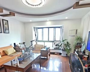 海光新都4室2厅2卫南朝向260.0万元/套出售